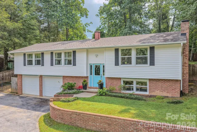 38 Ferenvilla Drive, Hendersonville, NC, 28791