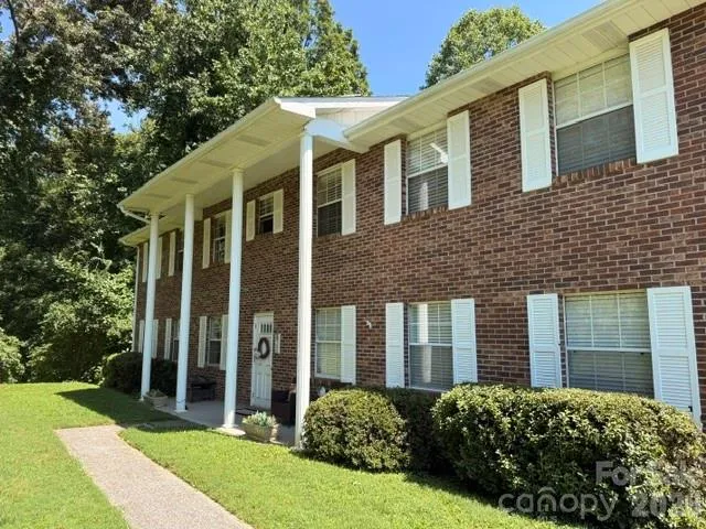 116 Falling Waters Road