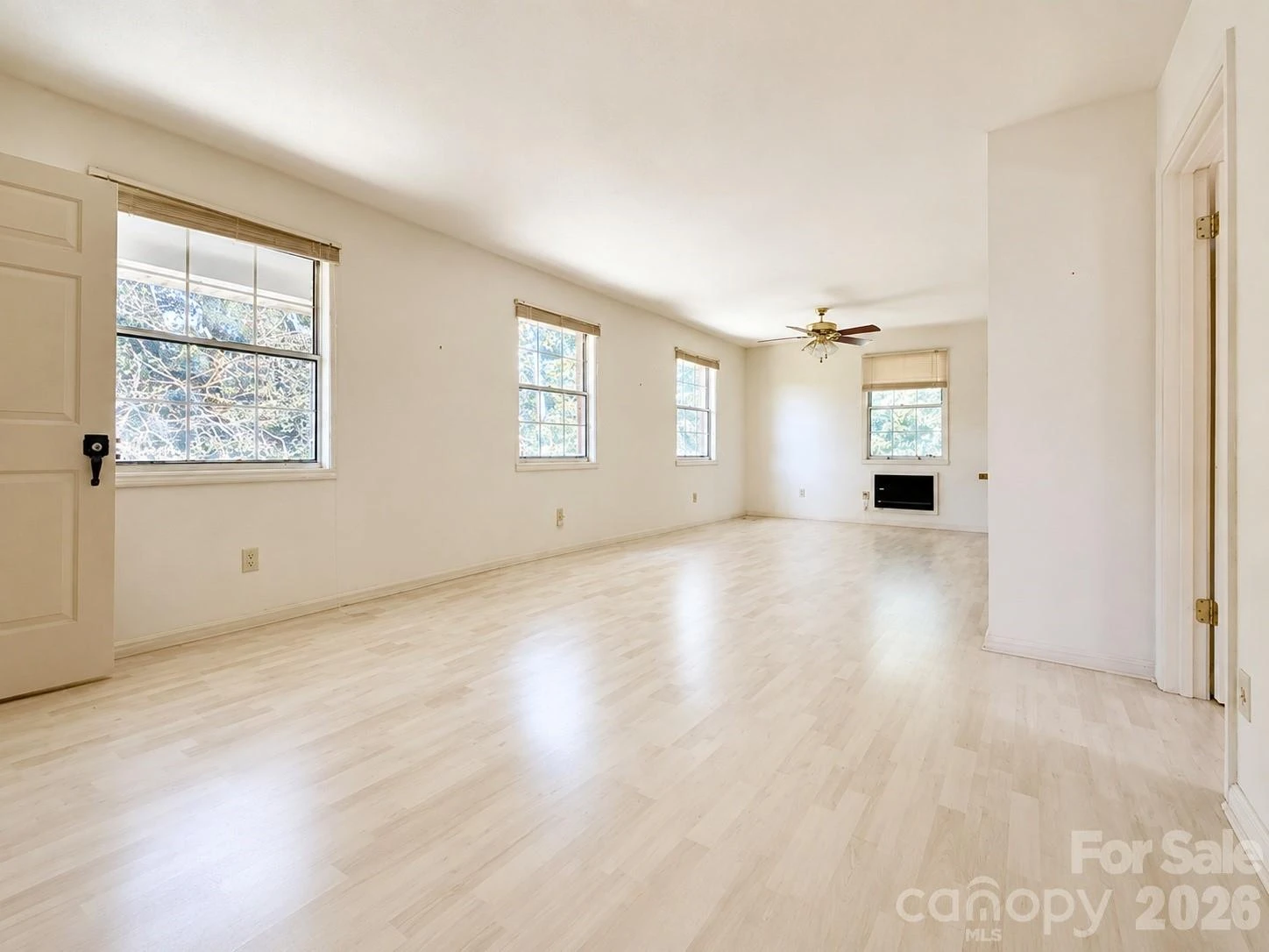 116 Falling Waters Road #3 - Photo 2