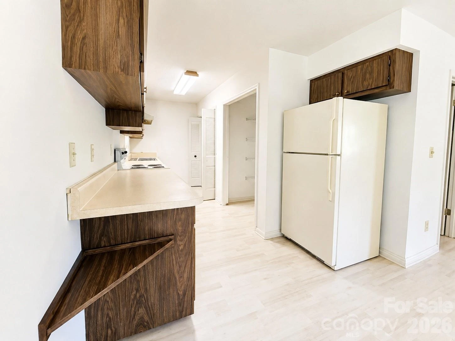 116 Falling Waters Road #3 - Photo 4