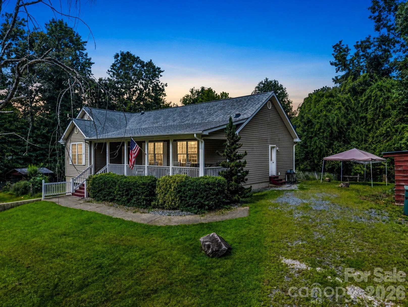 136 Limousine Lane - Photo 2
