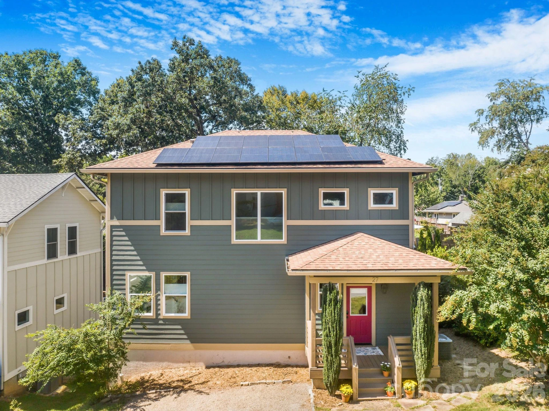 27 Hubbard Avenue