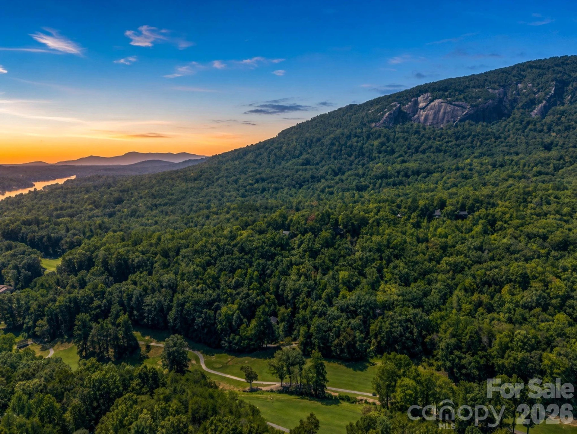 485 Grandview Drive - Photo 2