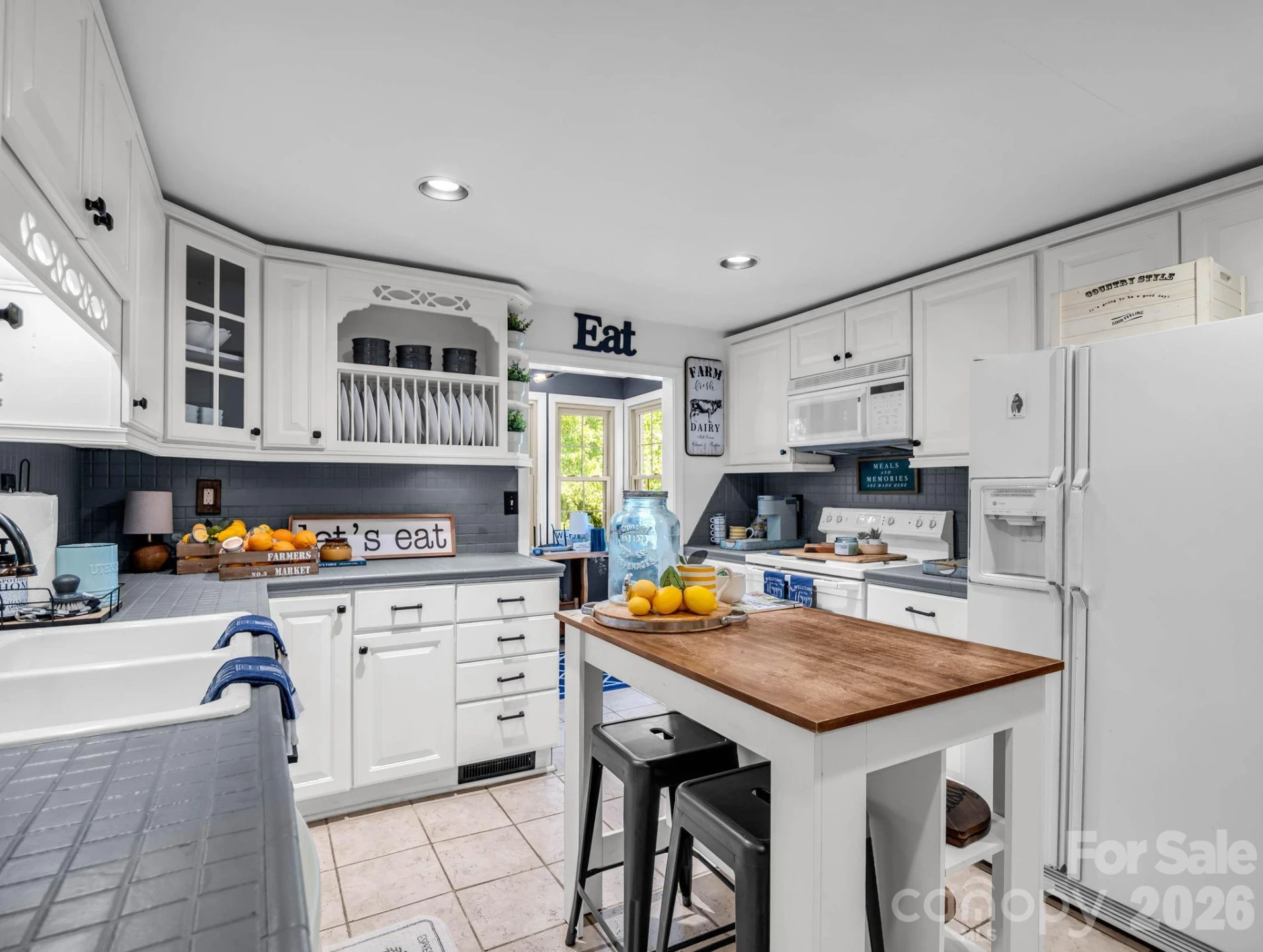 485 Grandview Drive - Photo 18