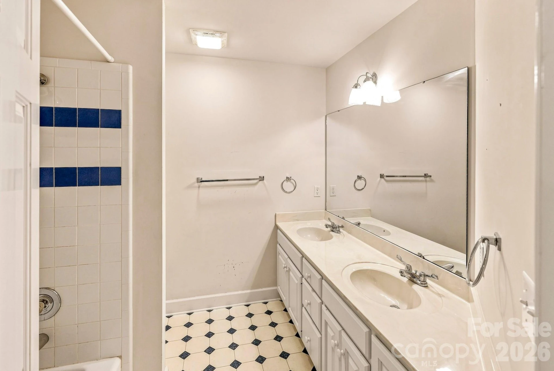 2594 Painters Gap Road - Photo 19