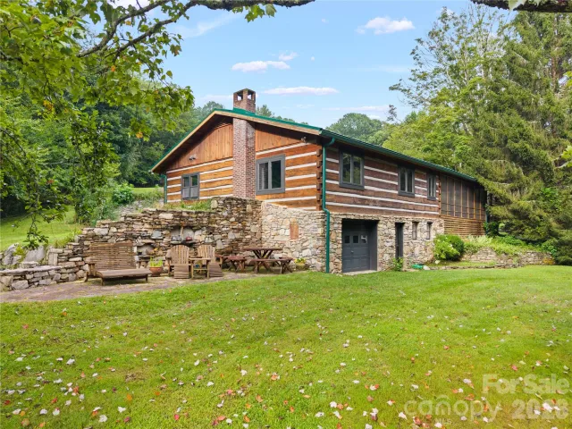 1061 Indian Trail Road, Mars Hill, NC, 28754