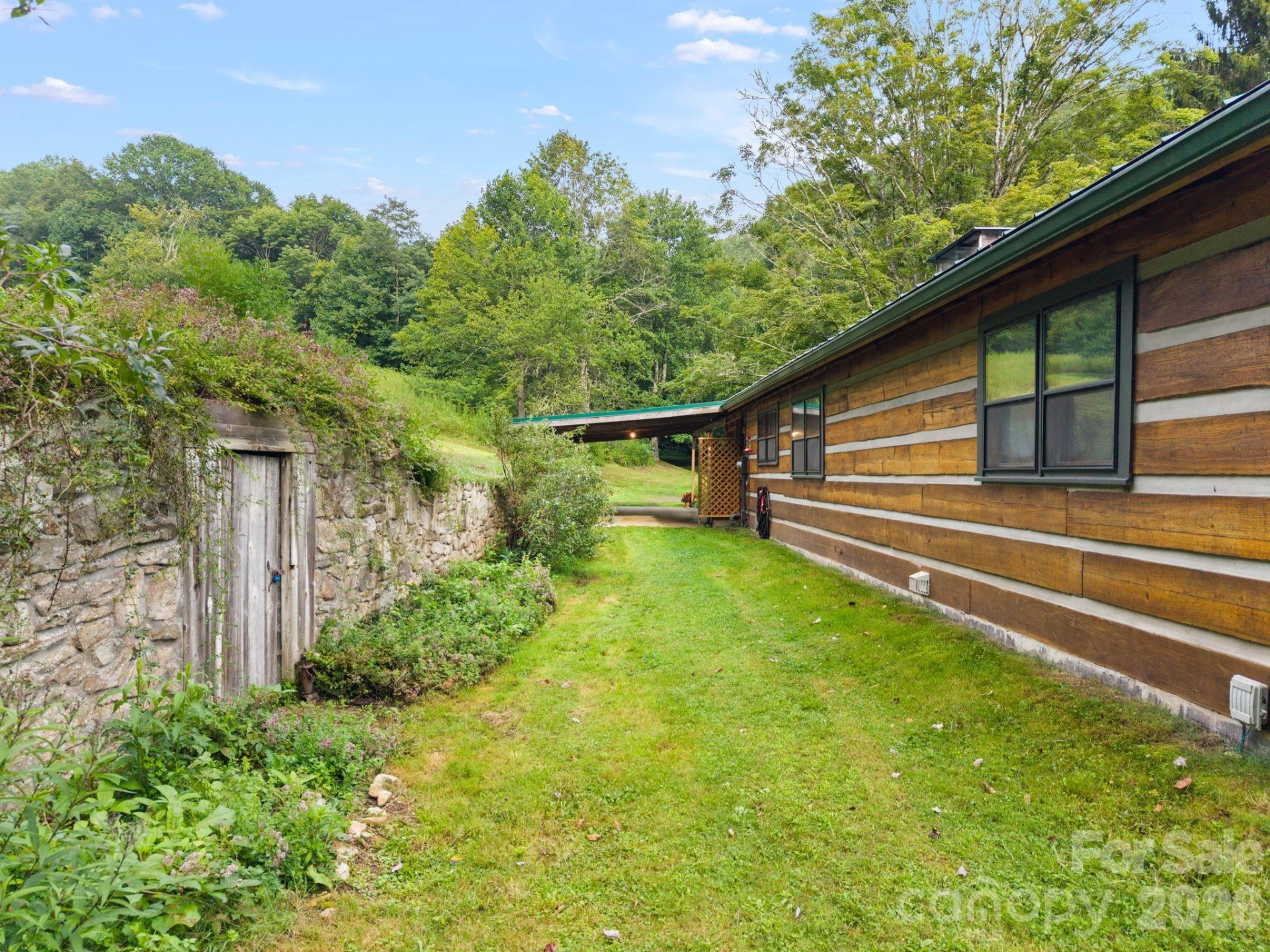1061 Indian Trail Road - Photo 43