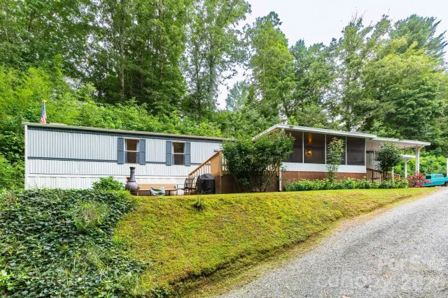48 Melissa Lane, Leicester, NC, 28748