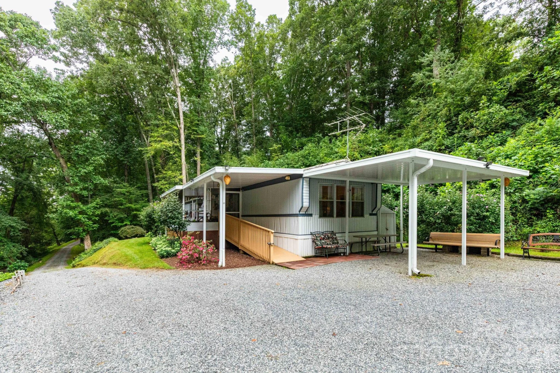 48 Melissa Lane - Photo 3