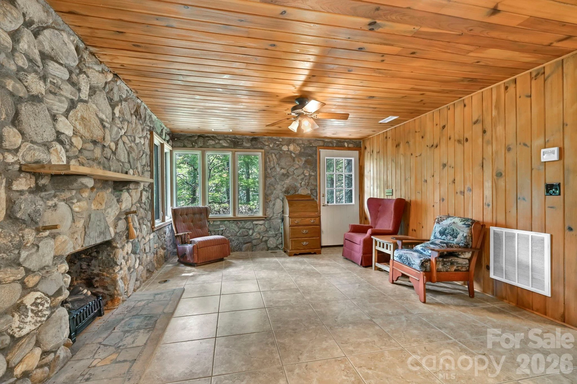 26 Candler School Road - Photo 3