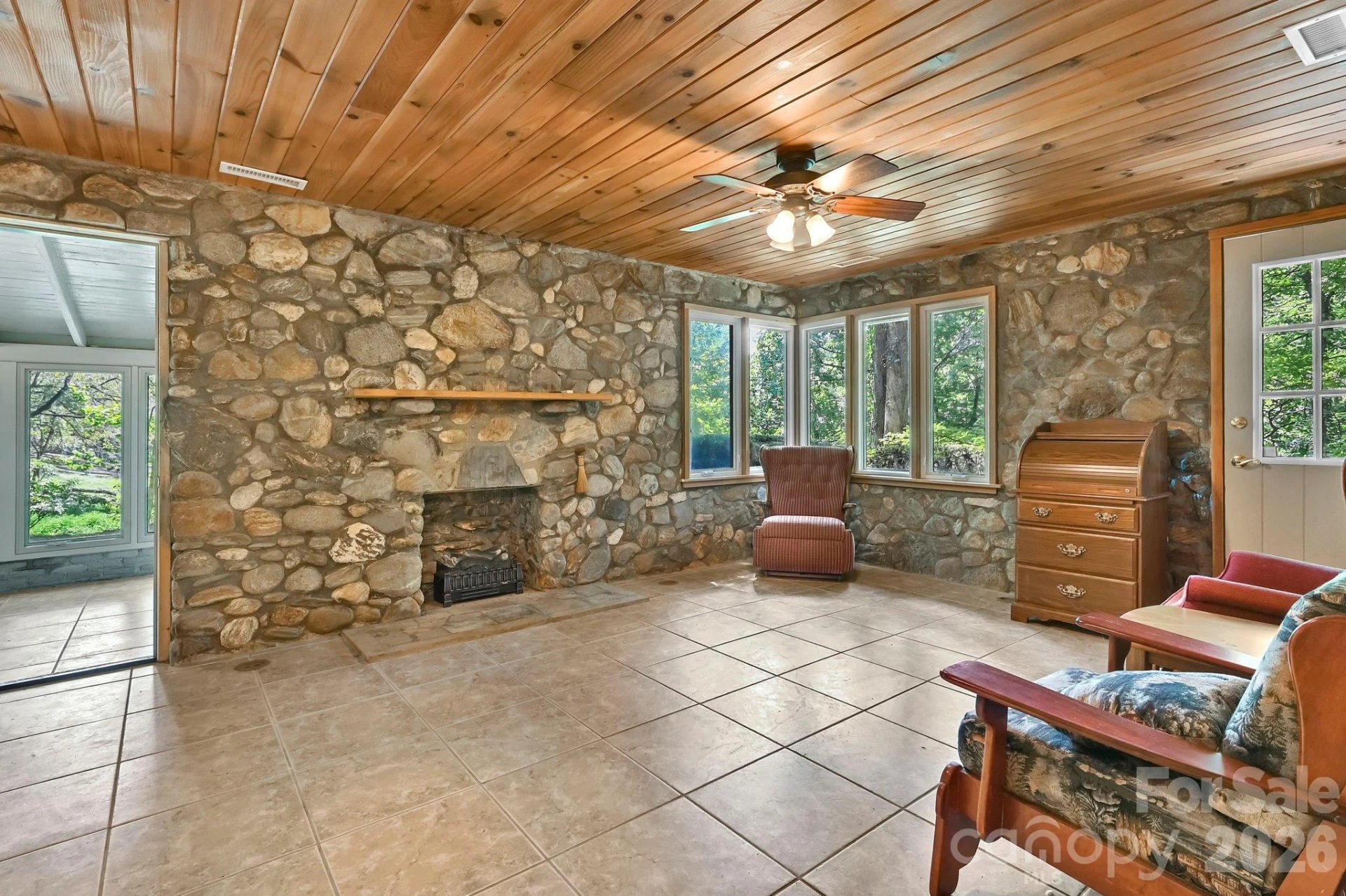 26 Candler School Road - Photo 4