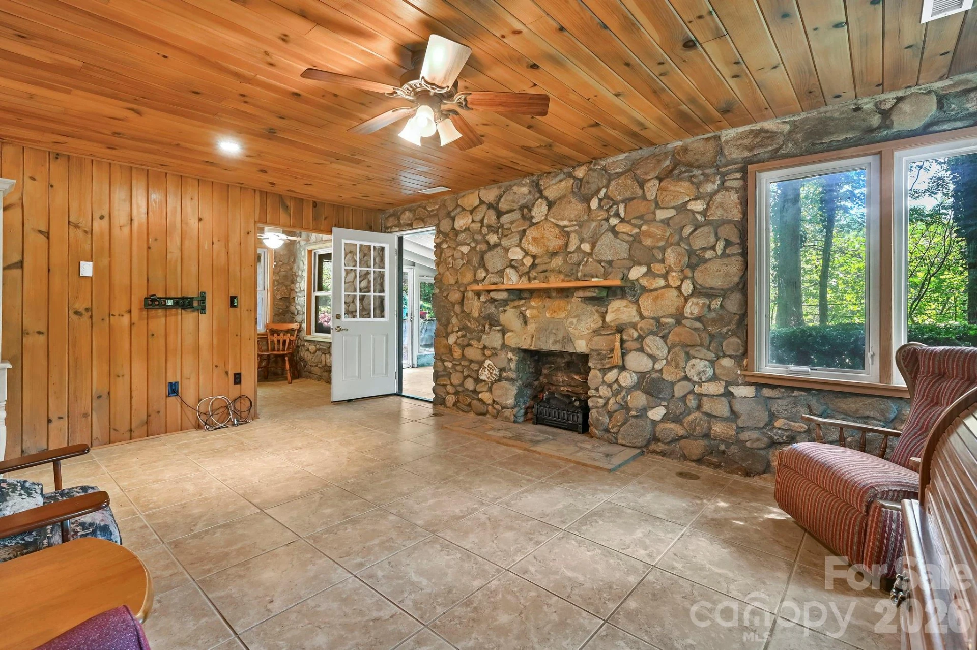 26 Candler School Road - Photo 5