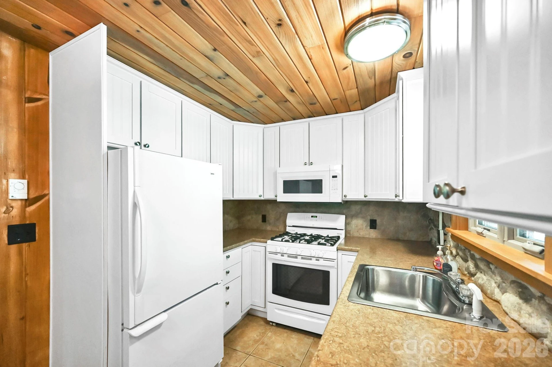 26 Candler School Road - Photo 10