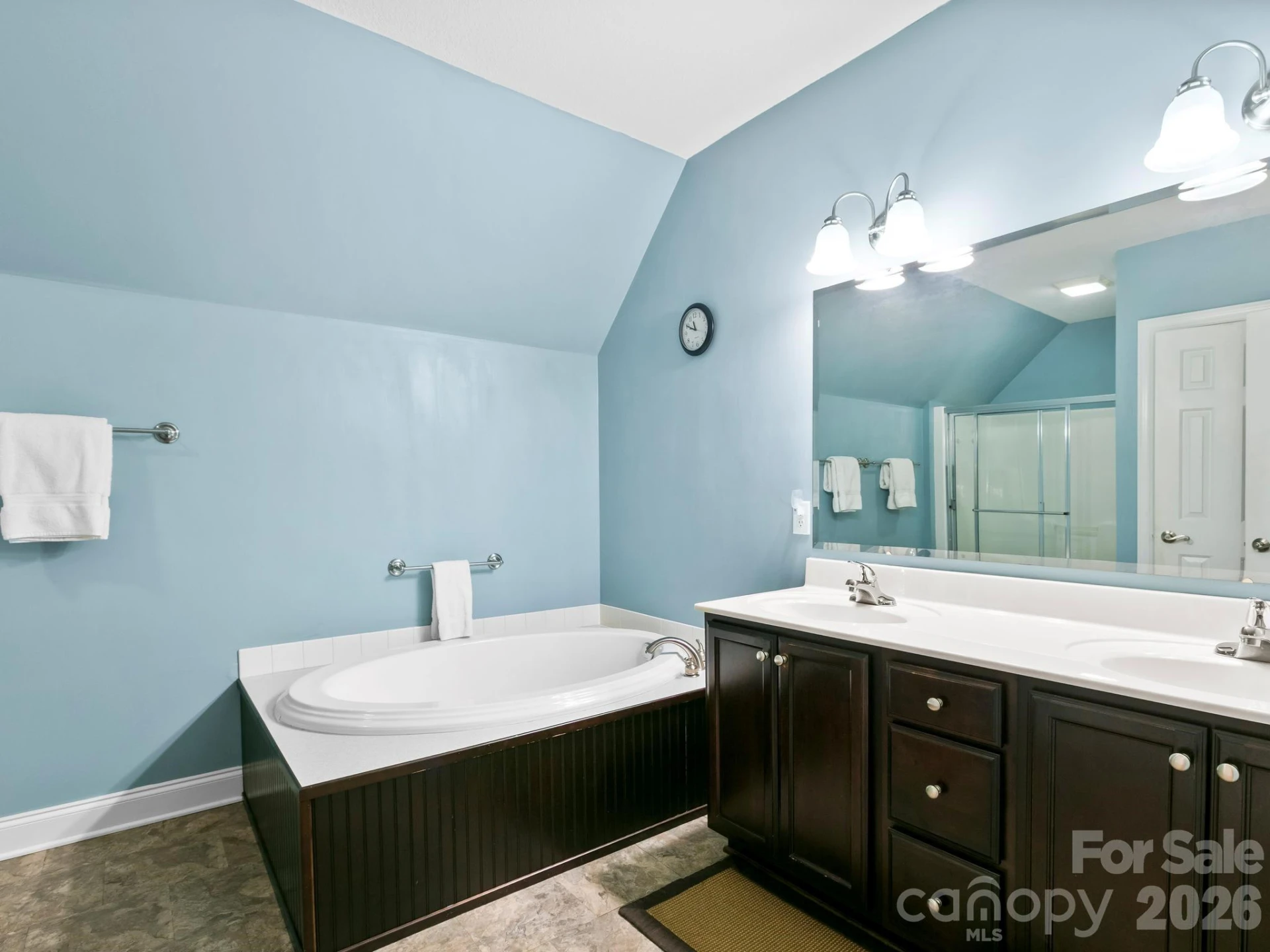 28 Chapel Park Road - Photo 5