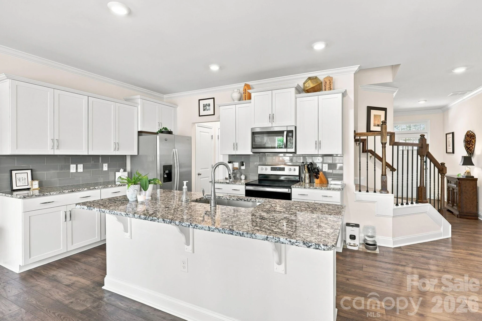 198 Creekview Road - Photo 6