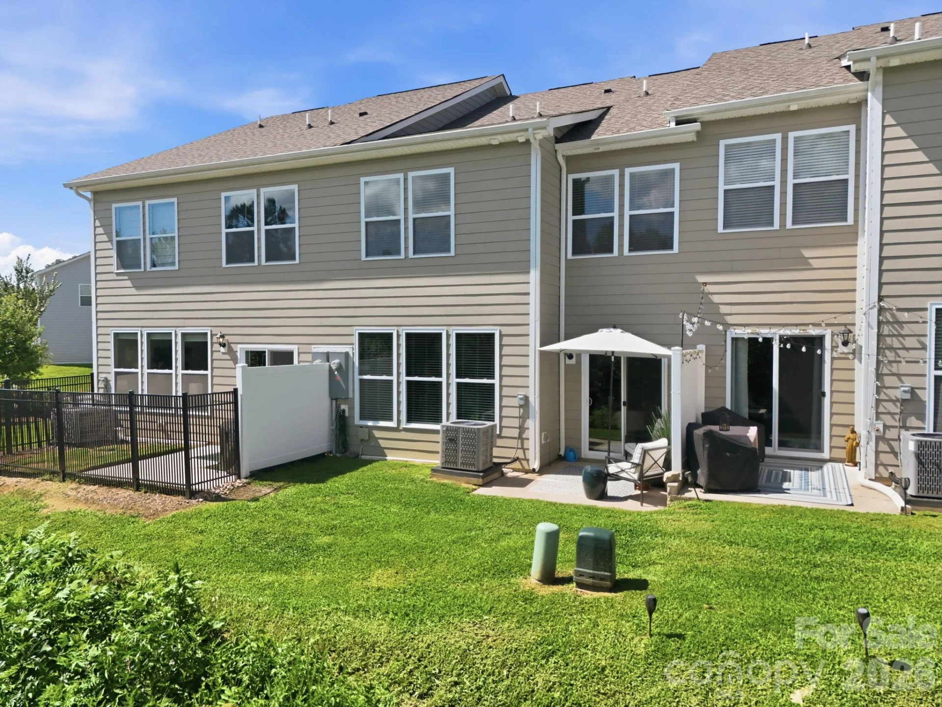 198 Creekview Road - Photo 2