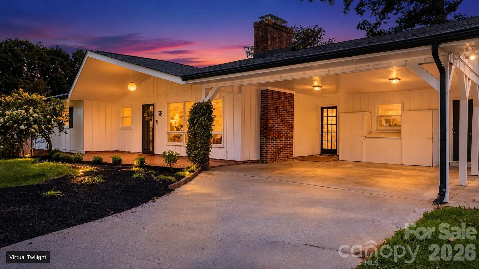 178 Trailwood Drive - Photo 2