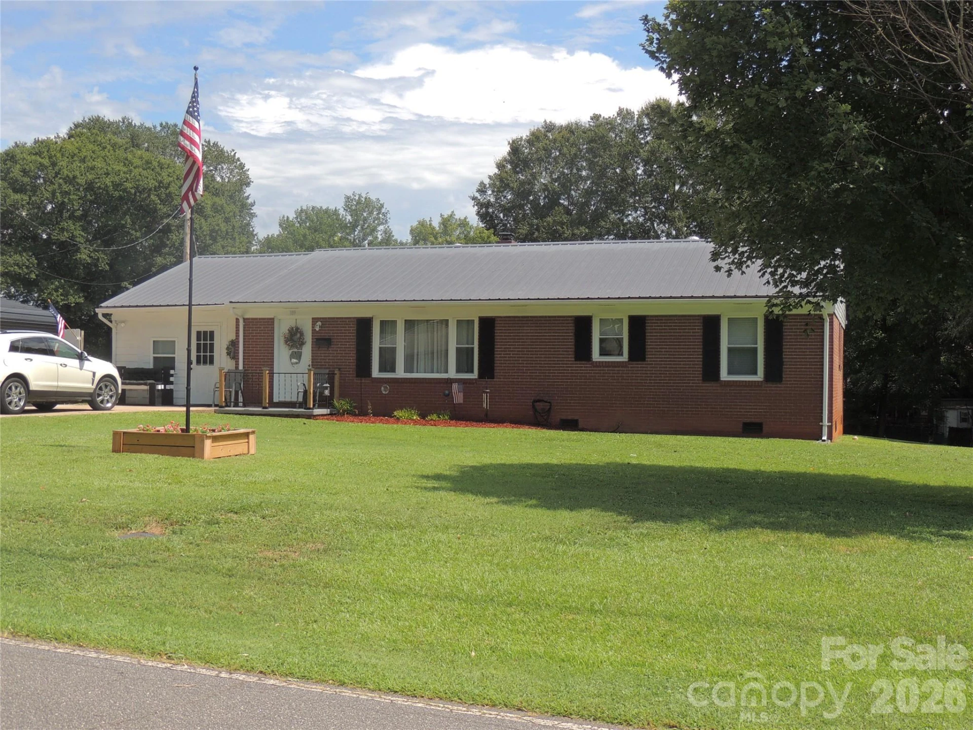 189 Westwood Drive