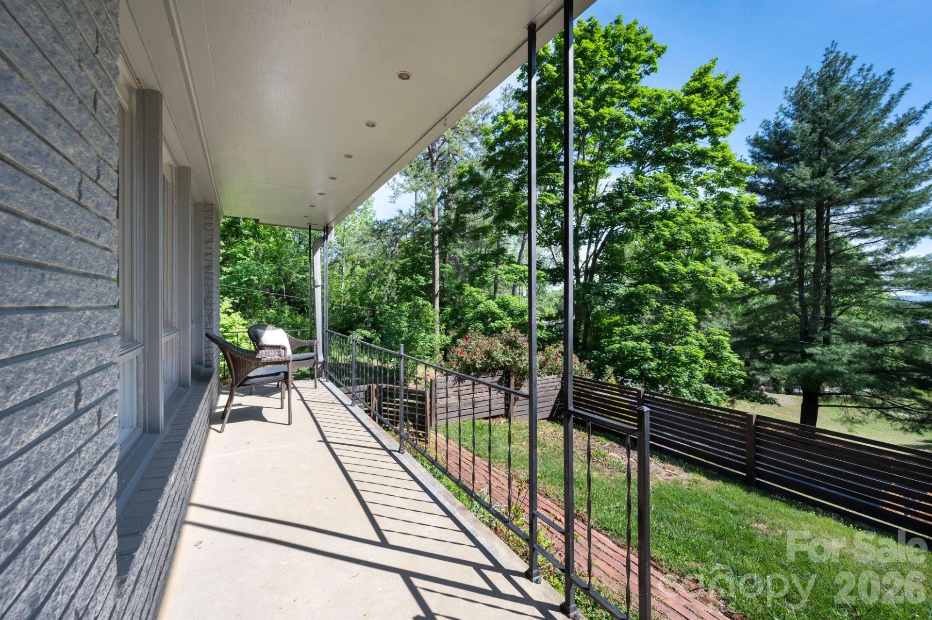 301 Stratford Road - Photo 5