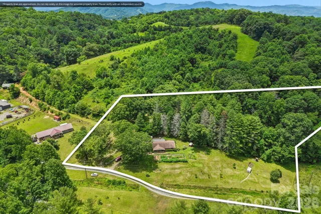 164 Pegg Road, Marshall, NC, 28753