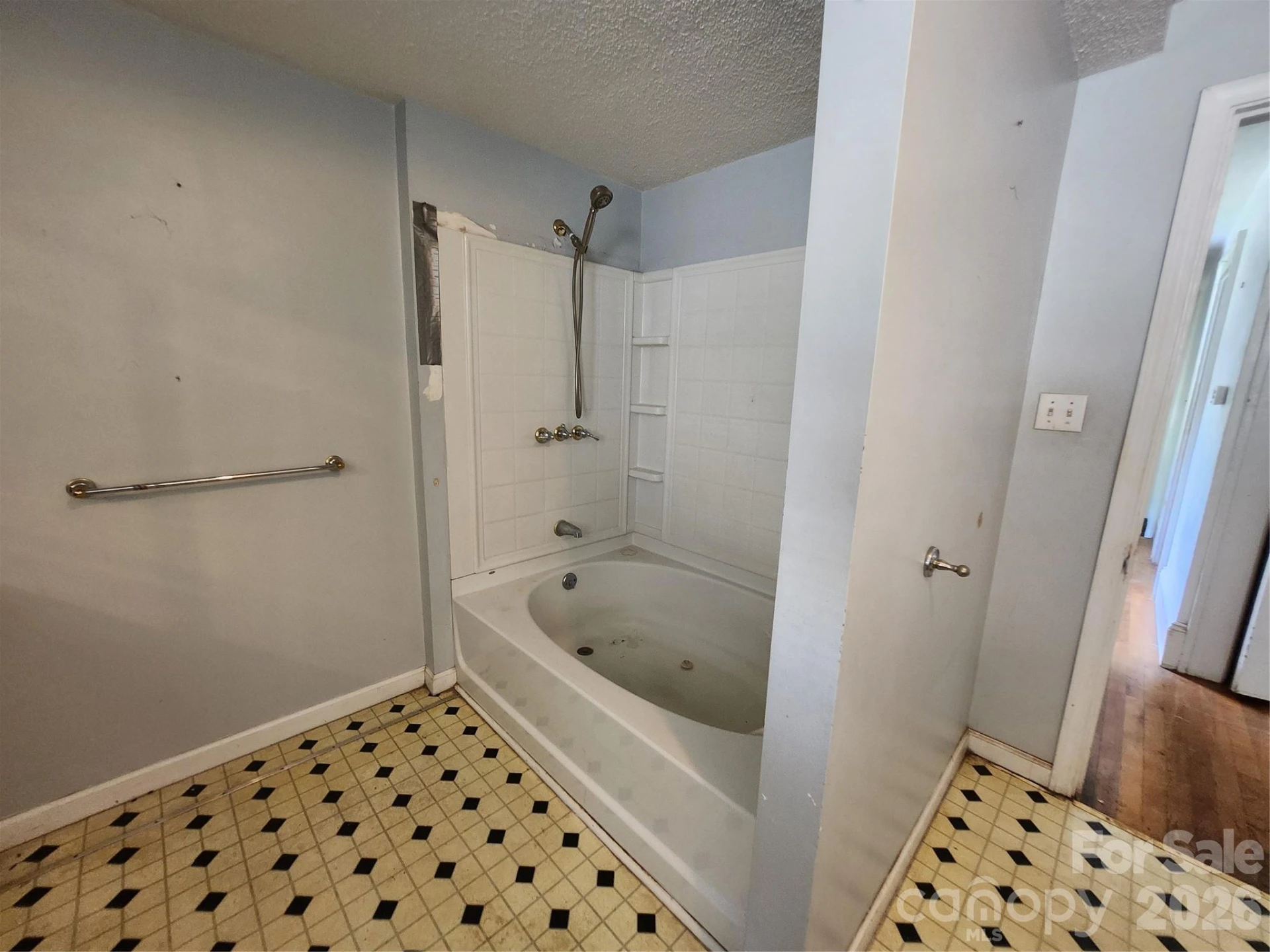 63 Westover Drive - Photo 20