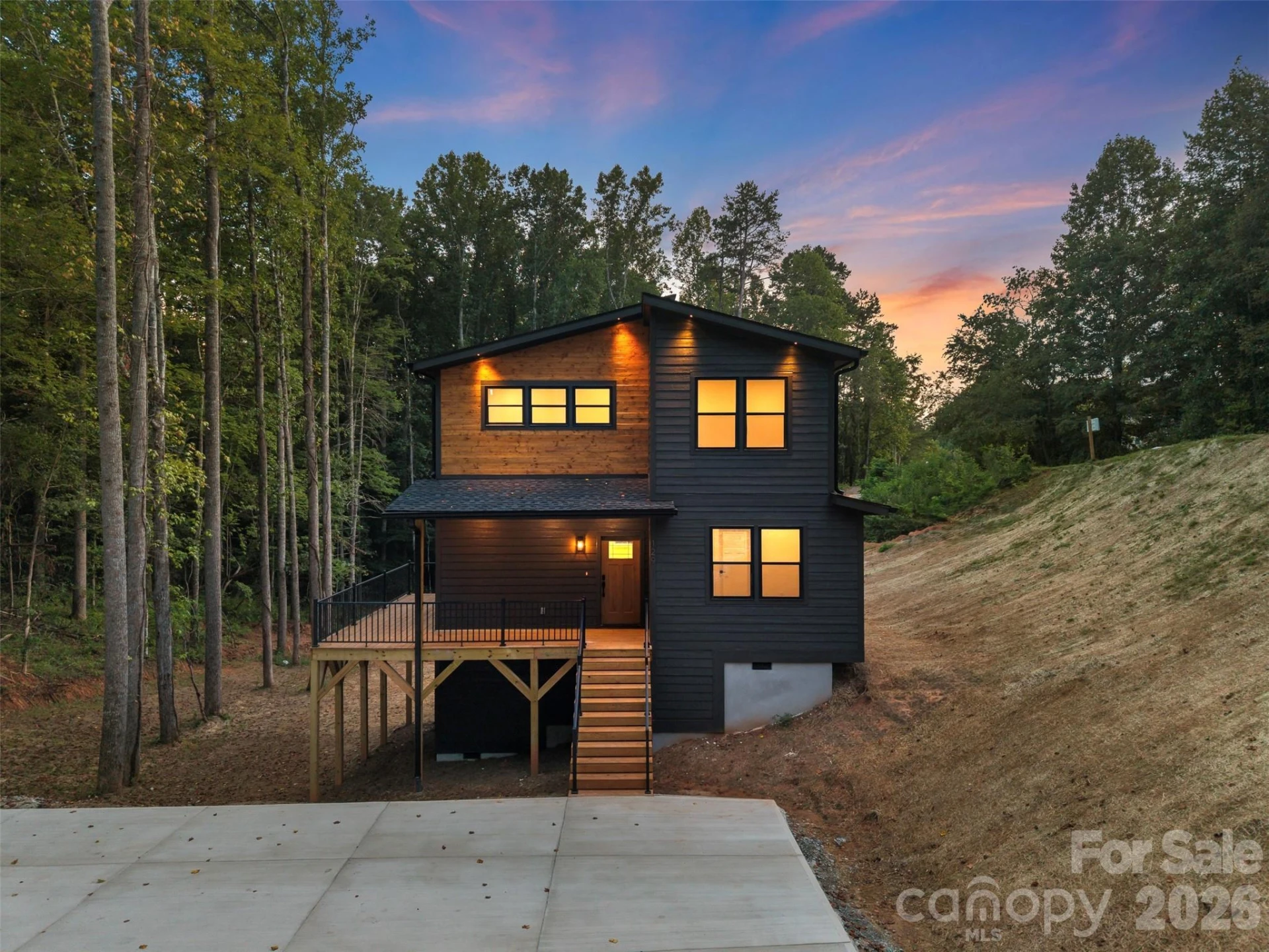 129 Quiet Woods Drive - Photo 2