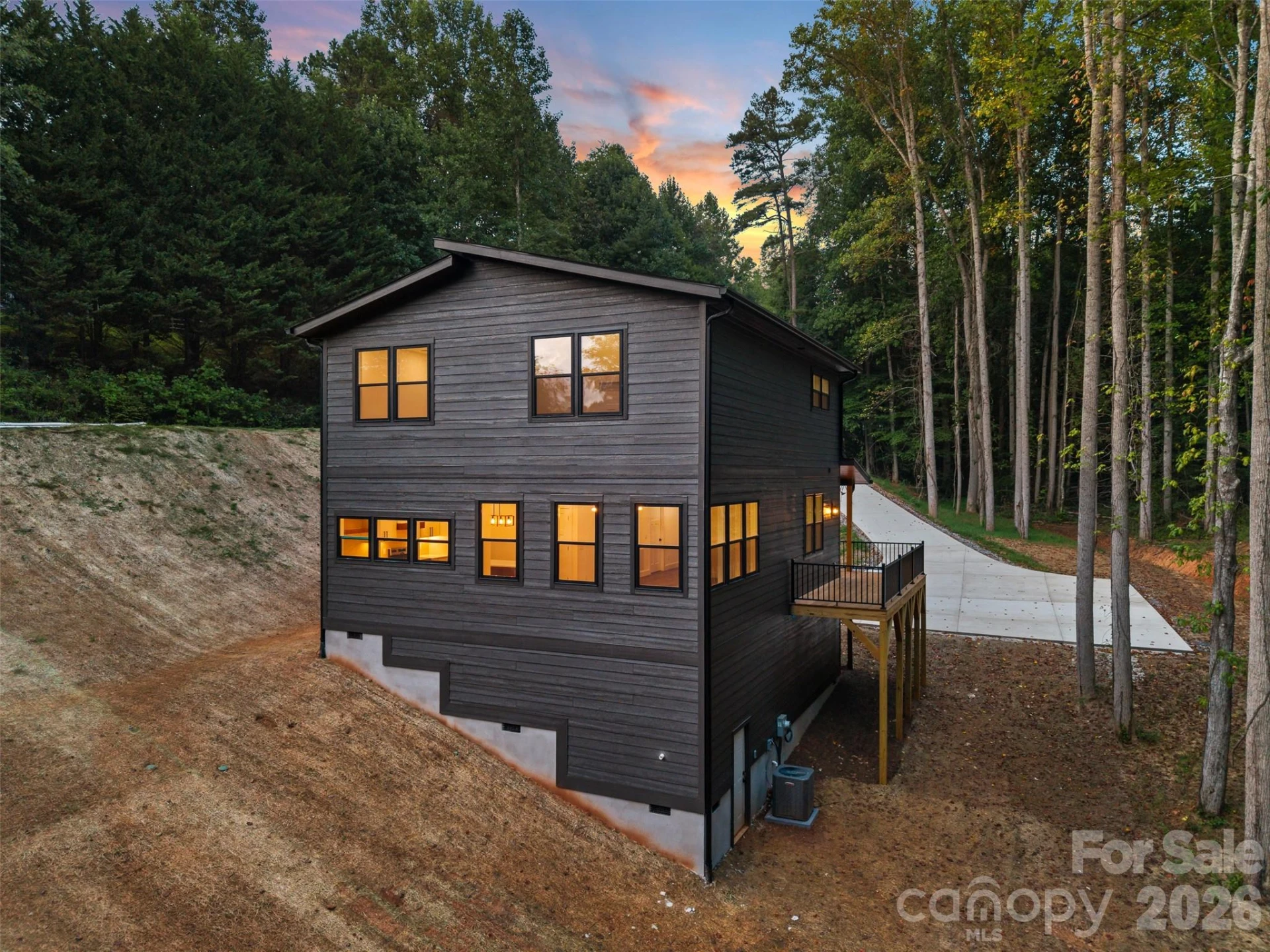129 Quiet Woods Drive - Photo 4
