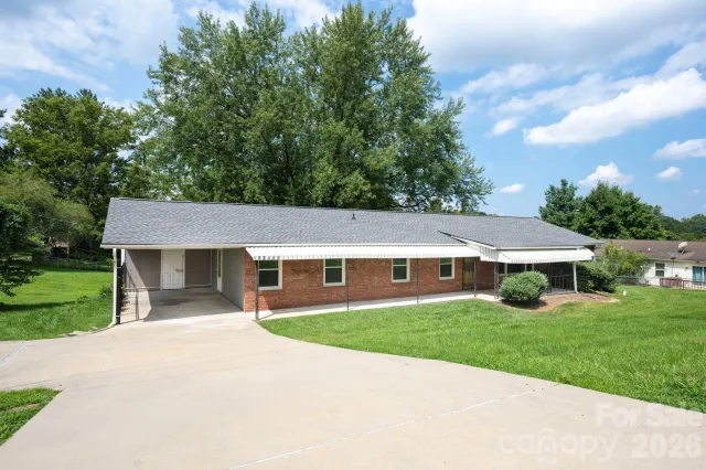 483 Caribou Road