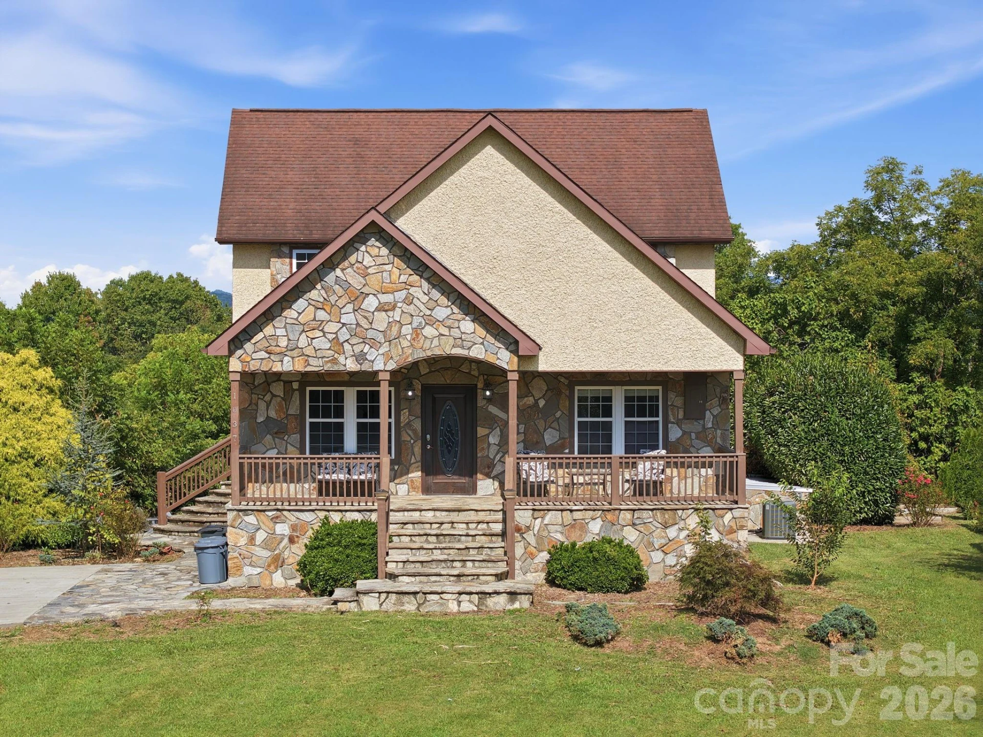 1037 S Main Street - Photo 2