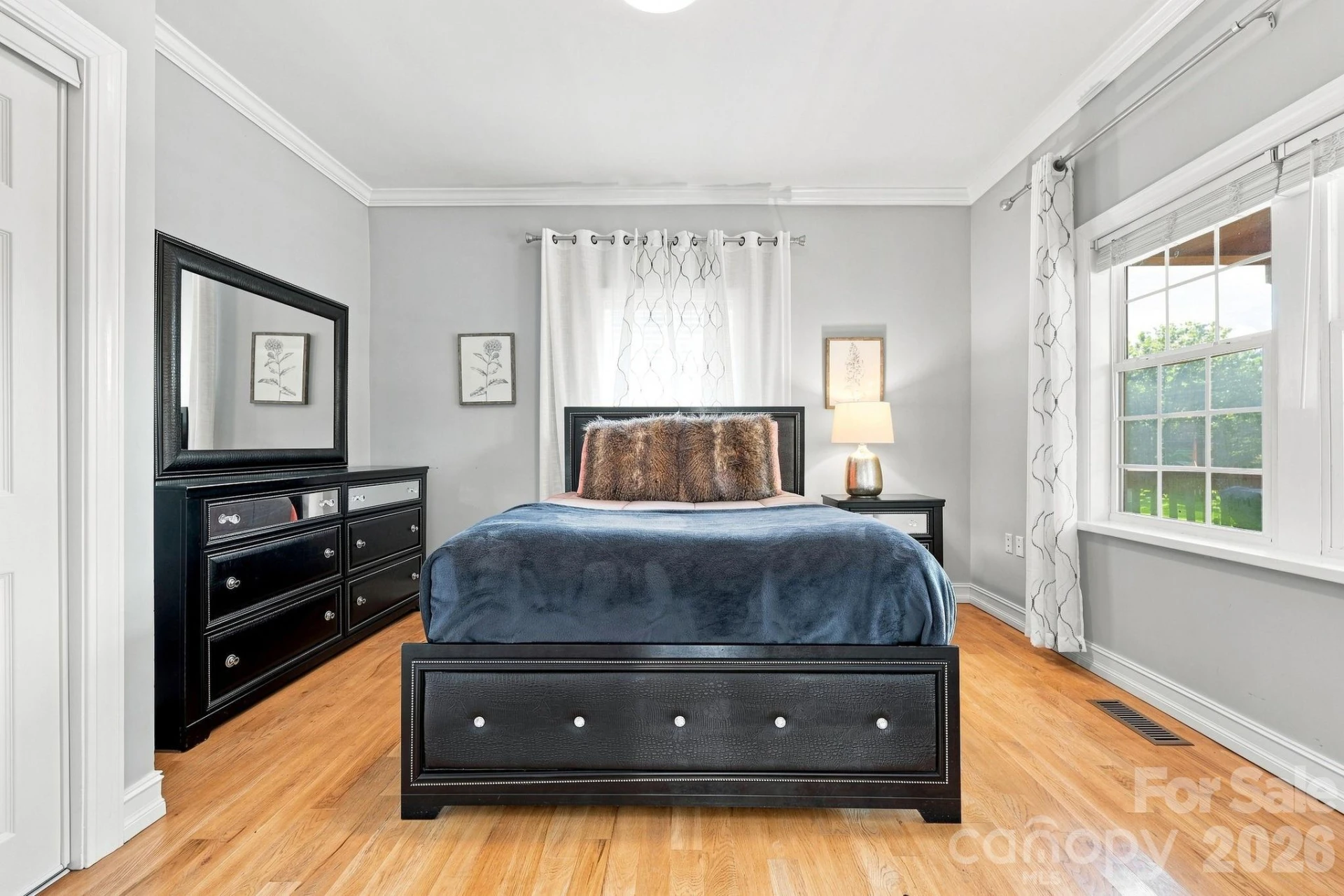 1037 S Main Street - Photo 6