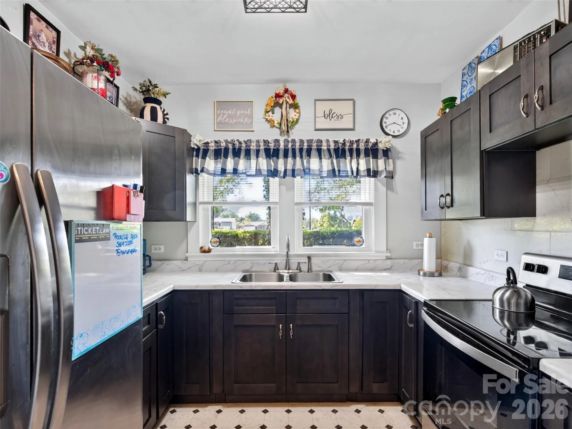 110 E Price Street - Photo 9