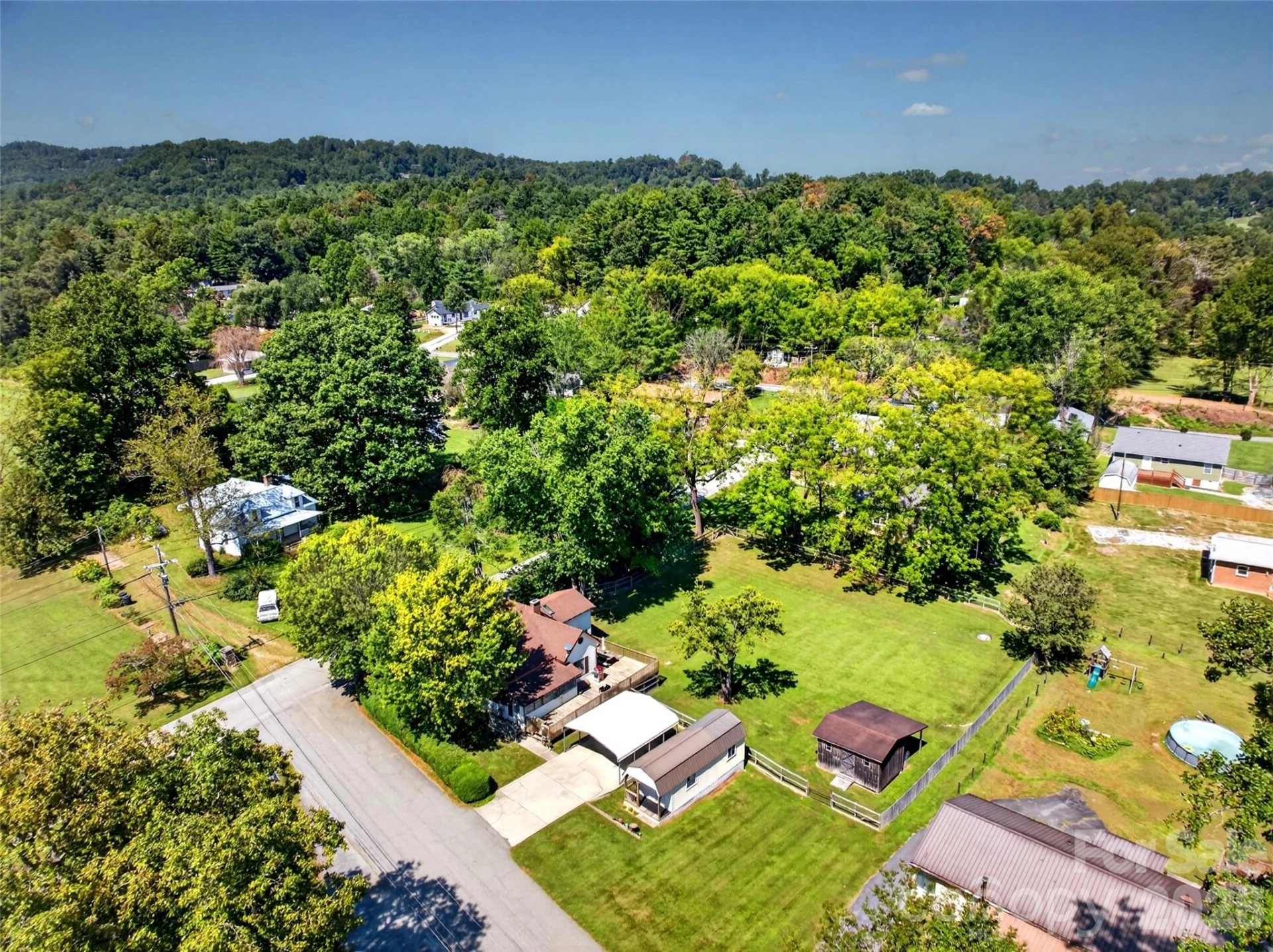 110 E Price Street - Photo 45