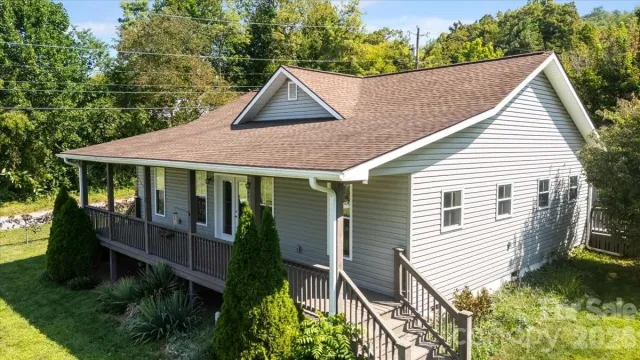 2 Elkmont Place