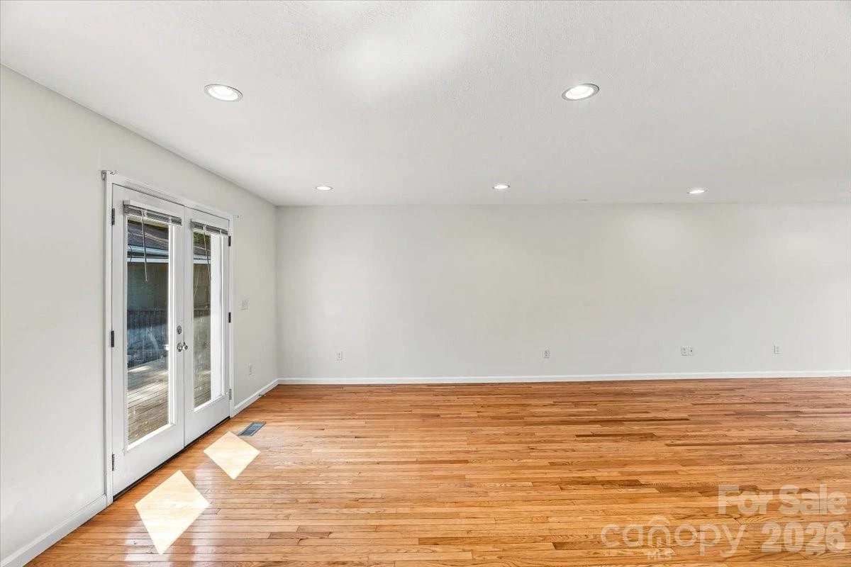 2 Elkmont Place - Photo 10