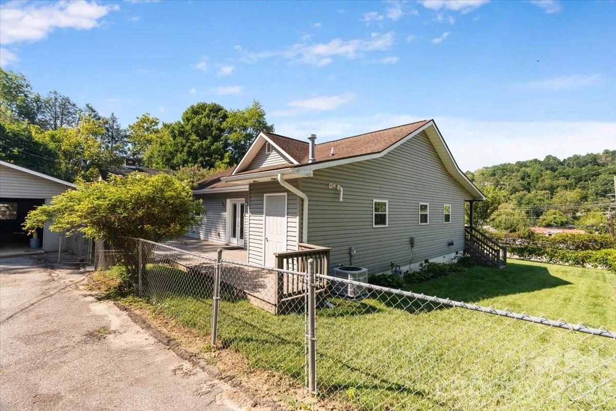 2 Elkmont Place - Photo 35