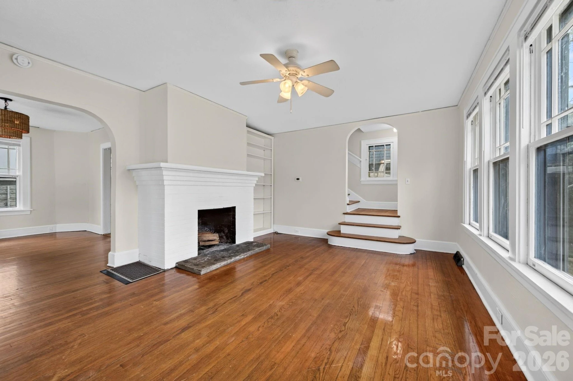 203 Pennsylvania Avenue - Photo 4