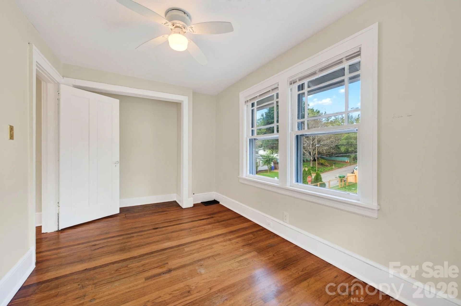 203 Pennsylvania Avenue - Photo 15