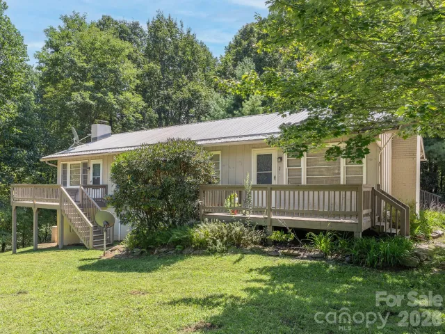 71 Harvey Osteen Road, Zirconia, NC, 28790