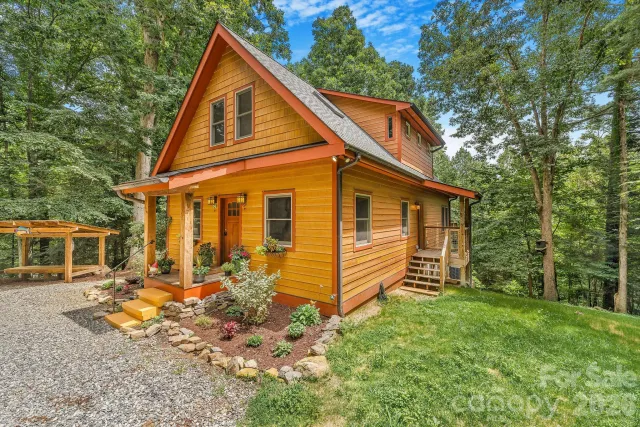 553 River Bend Drive, Mars Hill, NC, 28754