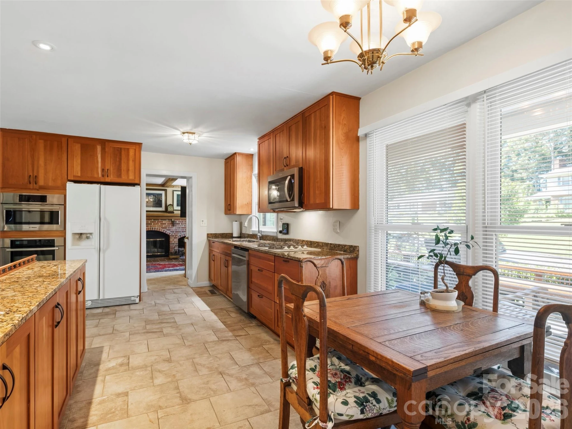 101 Castlerock Drive - Photo 19