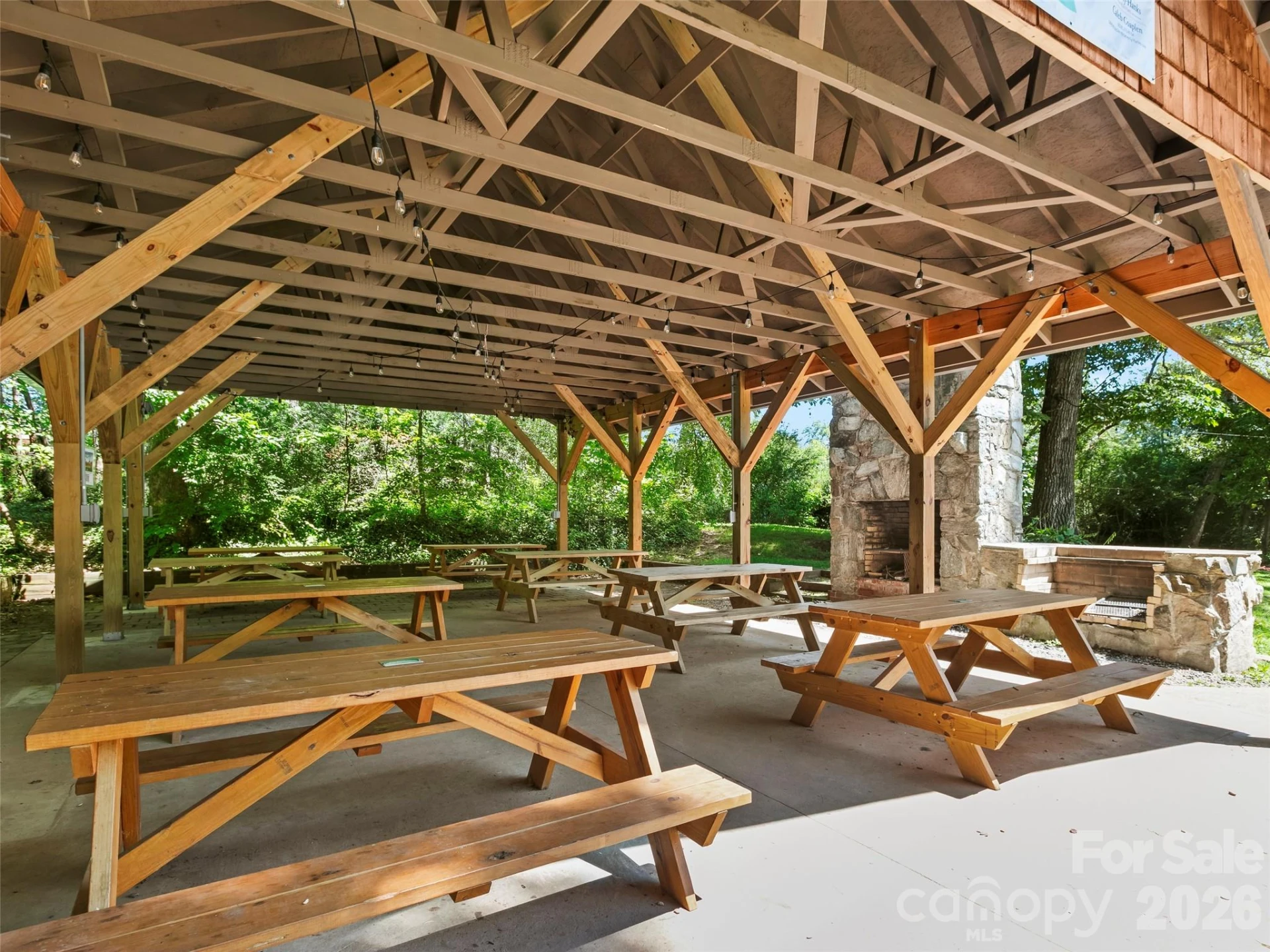 101 Castlerock Drive - Photo 47