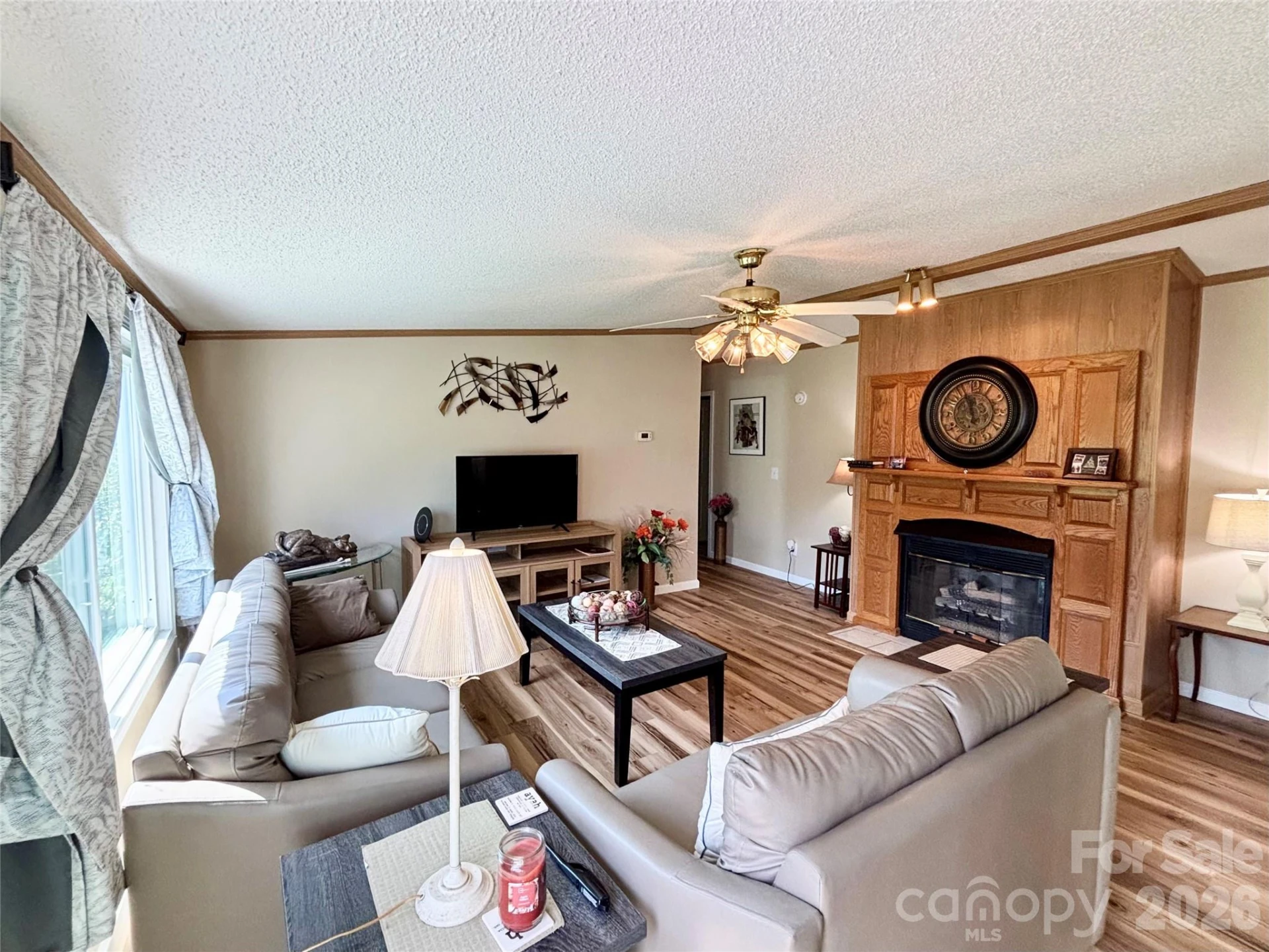 236 Riverwind Drive - Photo 3