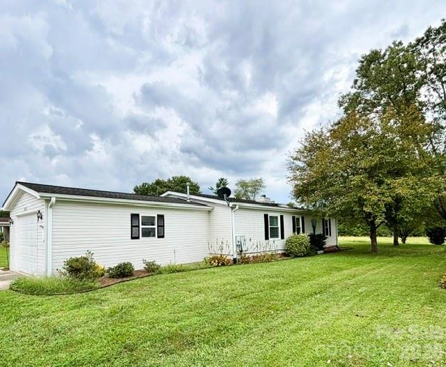 236 Riverwind Drive - Photo 24