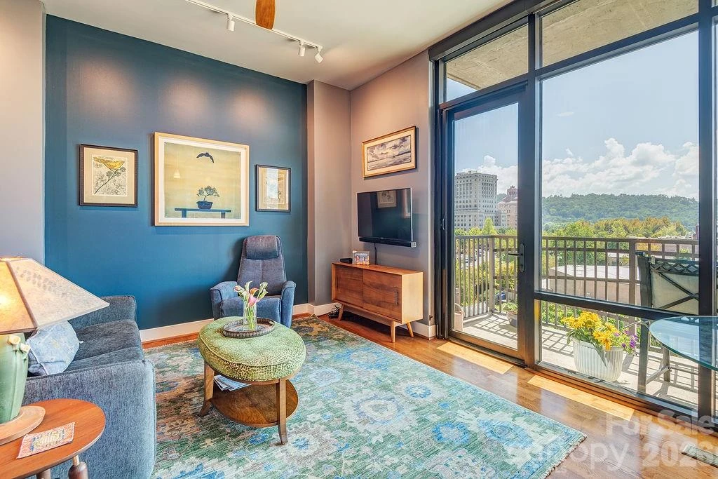 60 N Market Street #702 - Photo 3