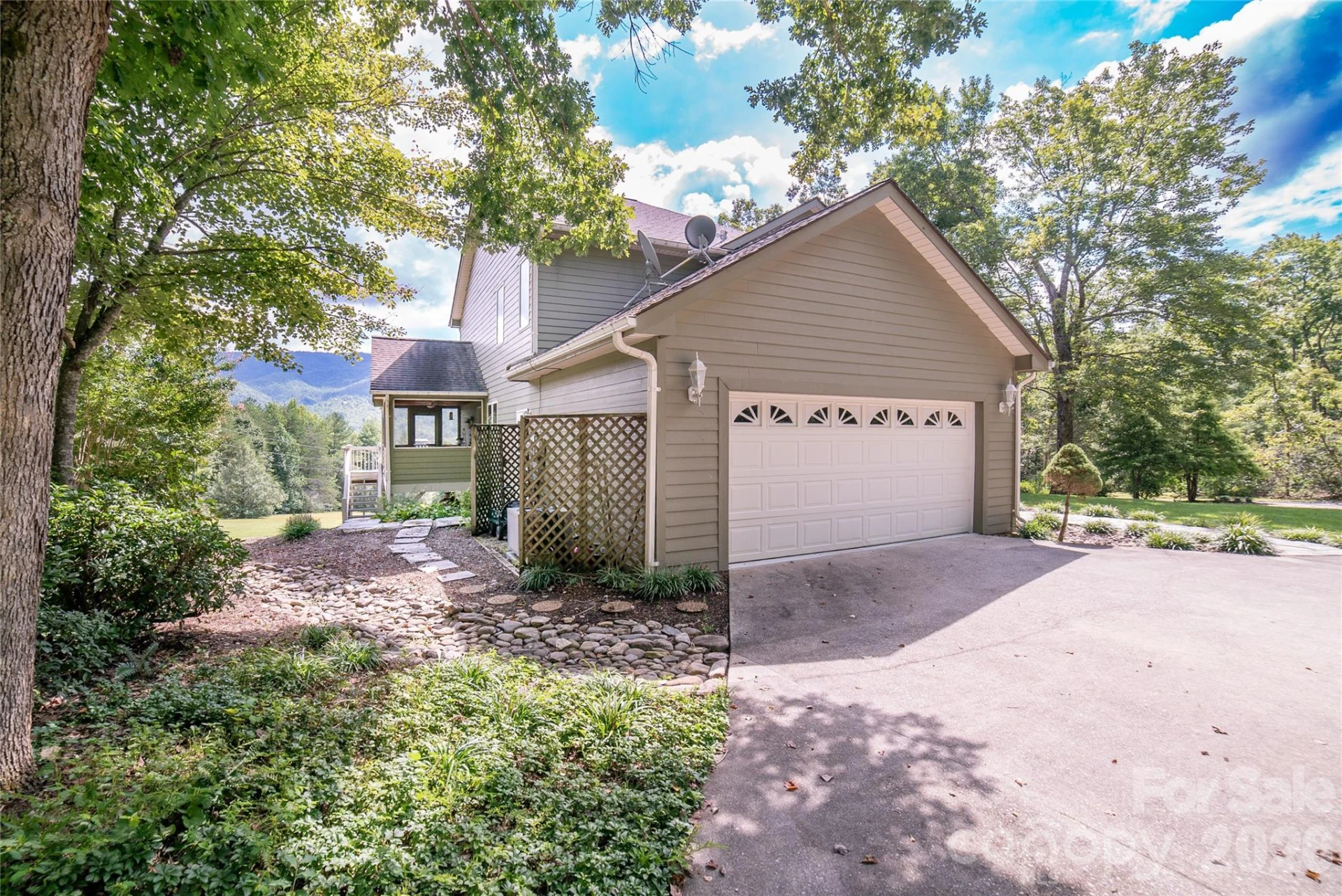 15809 US 221 None N - Photo 6