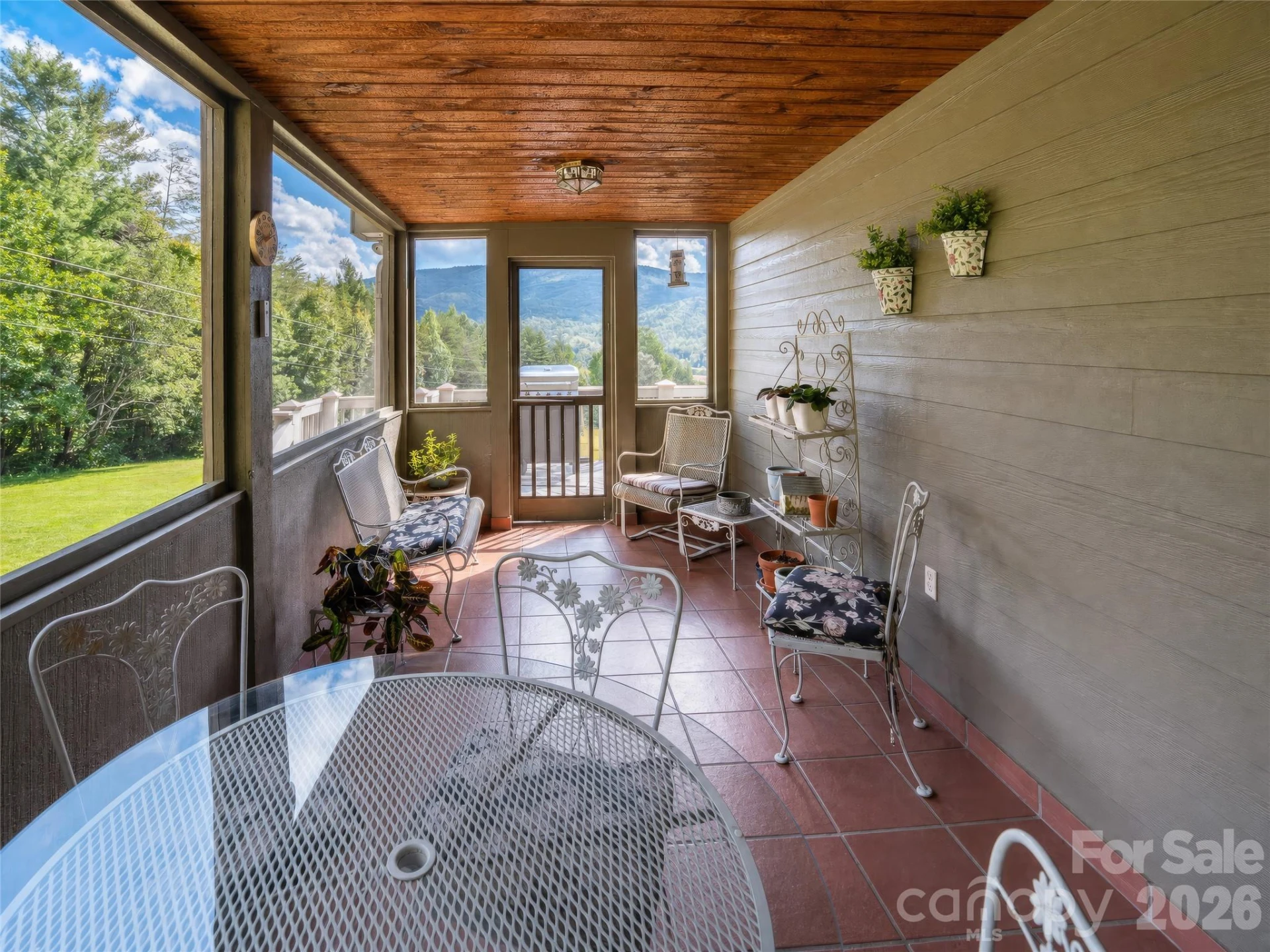 15809 US 221 None N - Photo 16