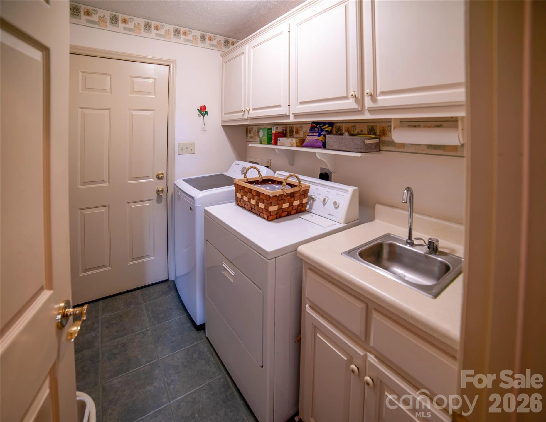 15809 US 221 None N - Photo 22