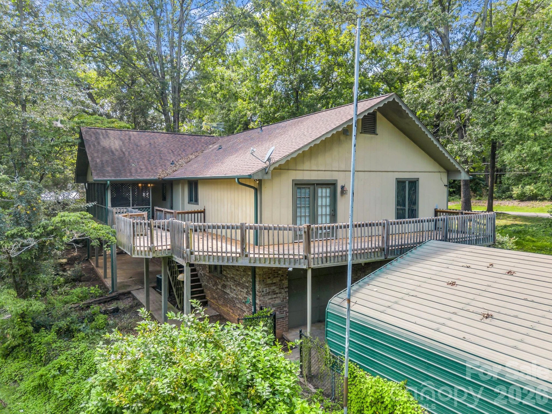 200 Woodland Circle - Photo 6