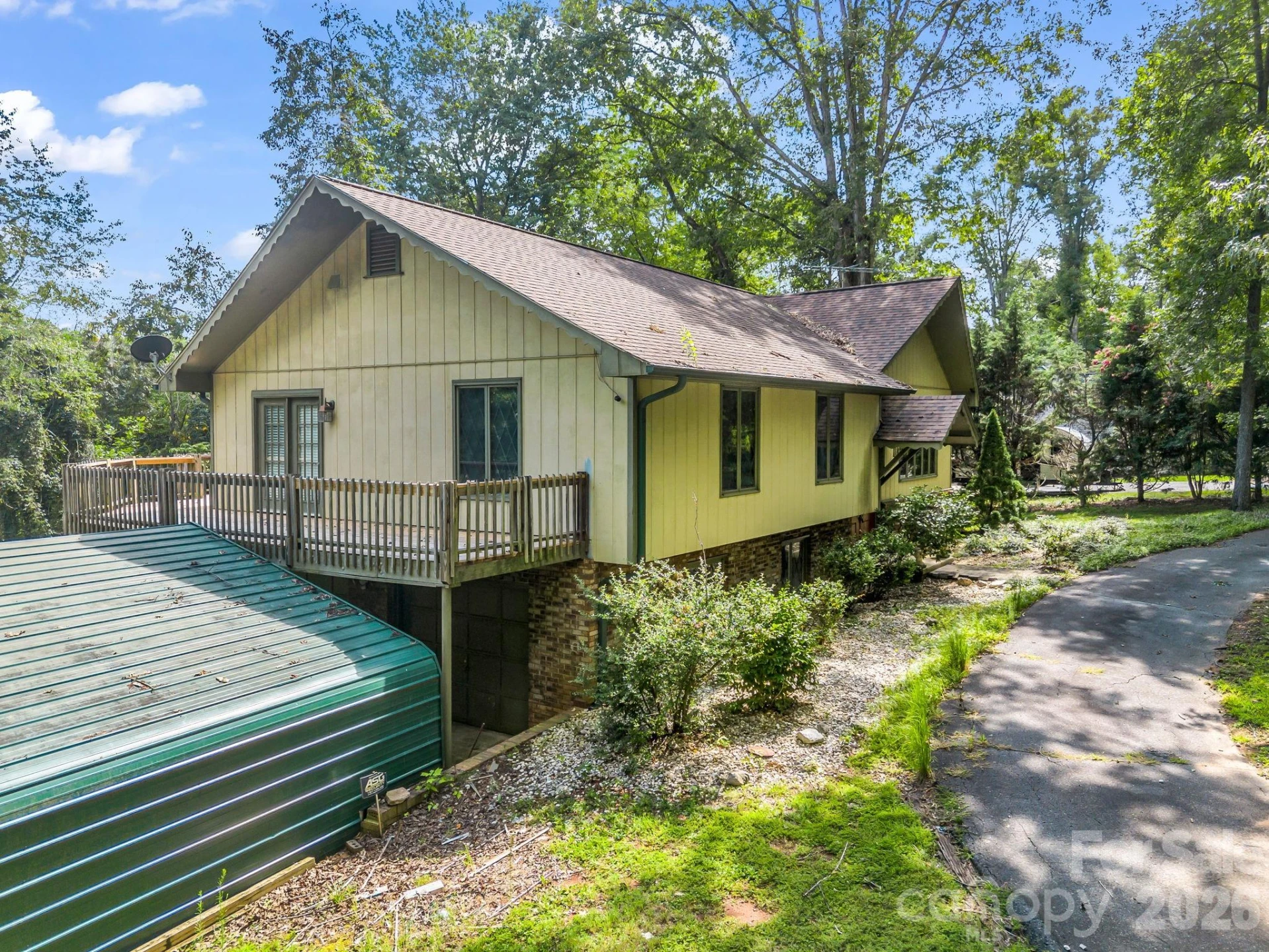 200 Woodland Circle - Photo 8