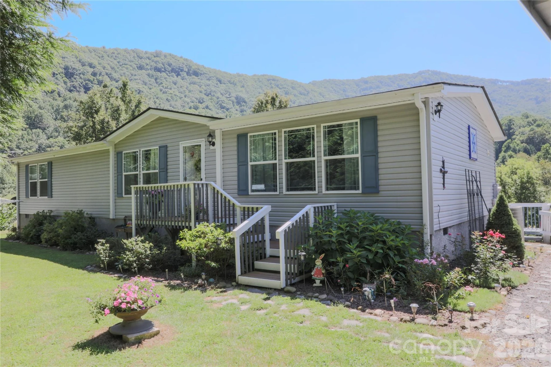 76 Patriot Drive